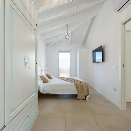 Apartament Casa Helos -