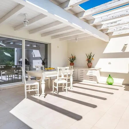 Casa Helos - 维拉西米乌斯