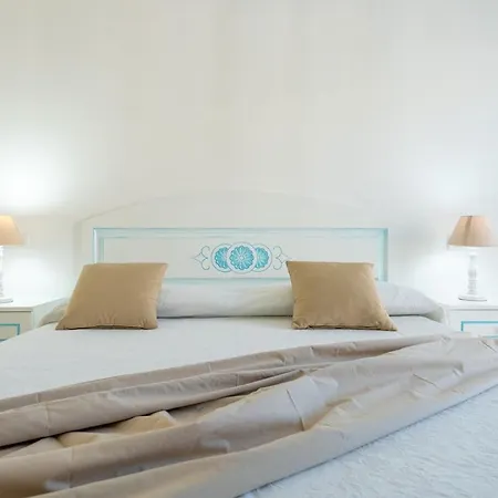 Casa Helos -